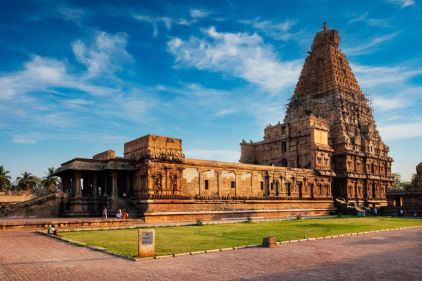 The Mystical Charm of Brihadeeswarar Temple: A Chola Empire Masterpiece