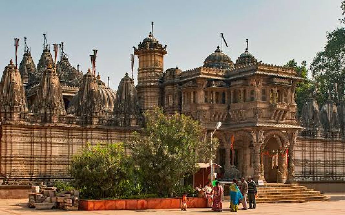 HUTHEESING JAIN TEMPLE 4