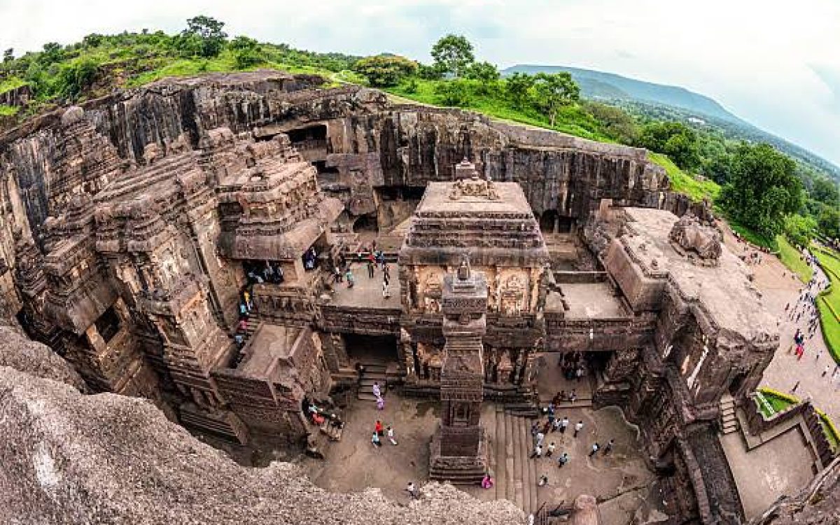 The Timeless Beauty of Kailasa Temple, Ellora: A Marvel of Ancient Architecture